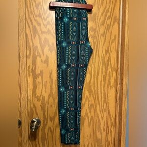 LuLaRoe Tall & Curvy Leggings. I have worn them maybe 3 times.
